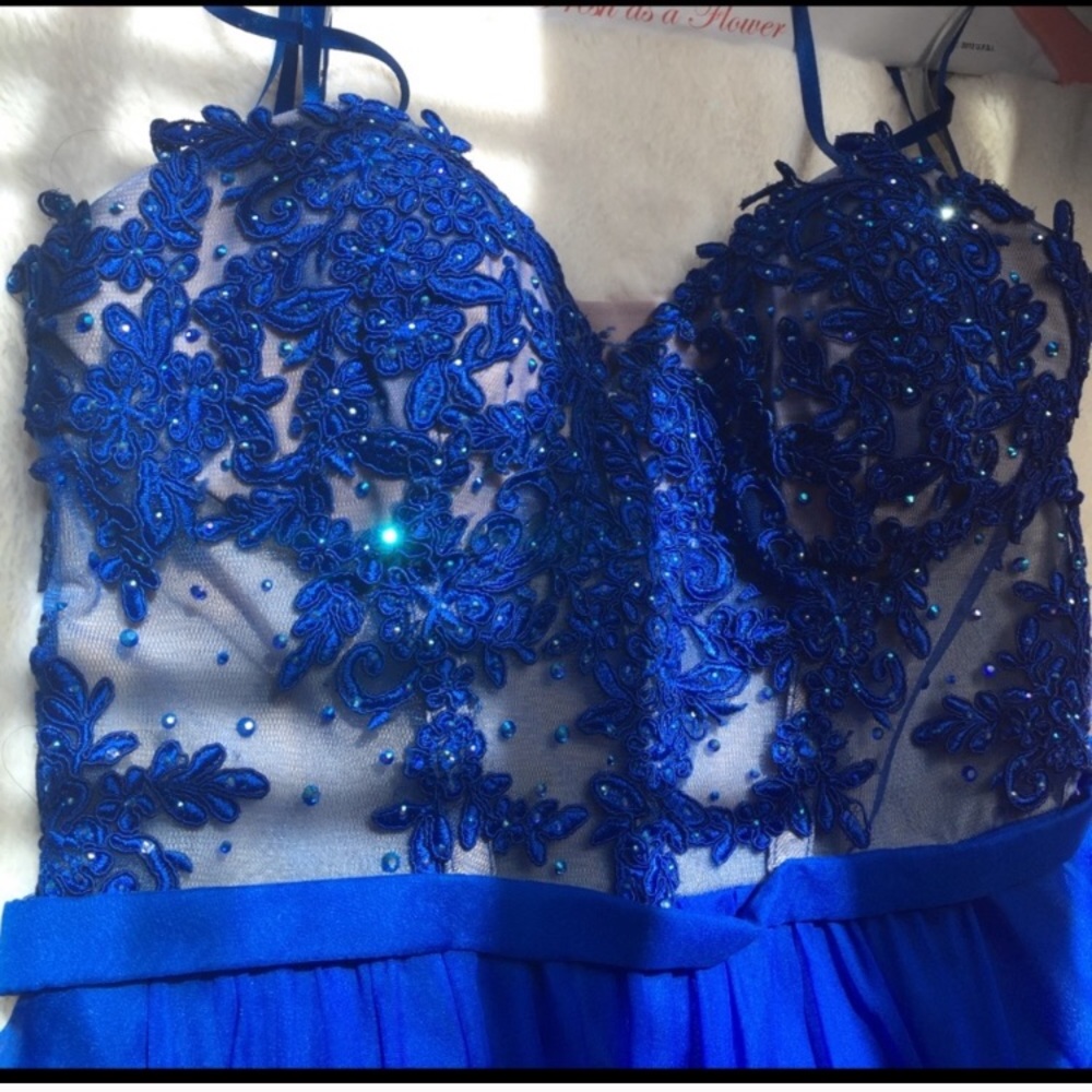 Blue prom dress